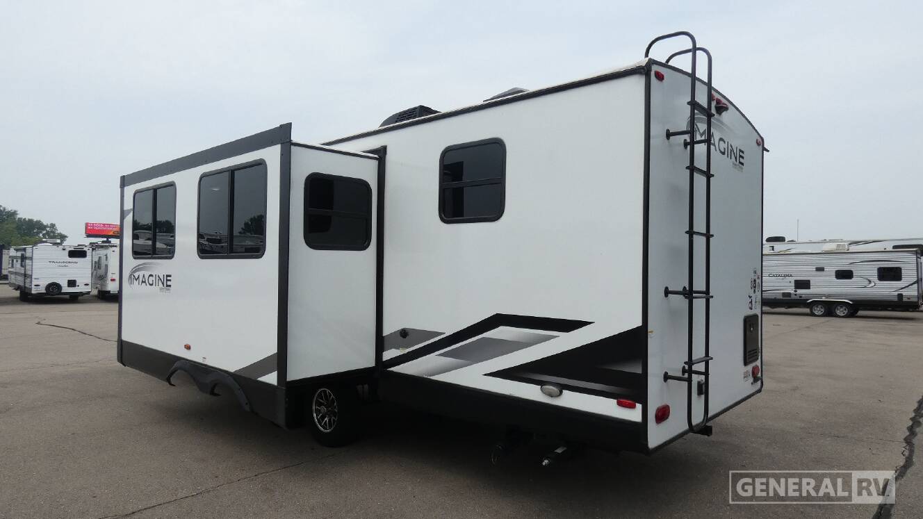 A photo of this 2025 Grand Design IMAGINE 2800BH