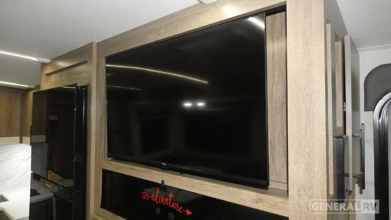 A photo of this 2025 Grand Design IMAGINE 2800BH