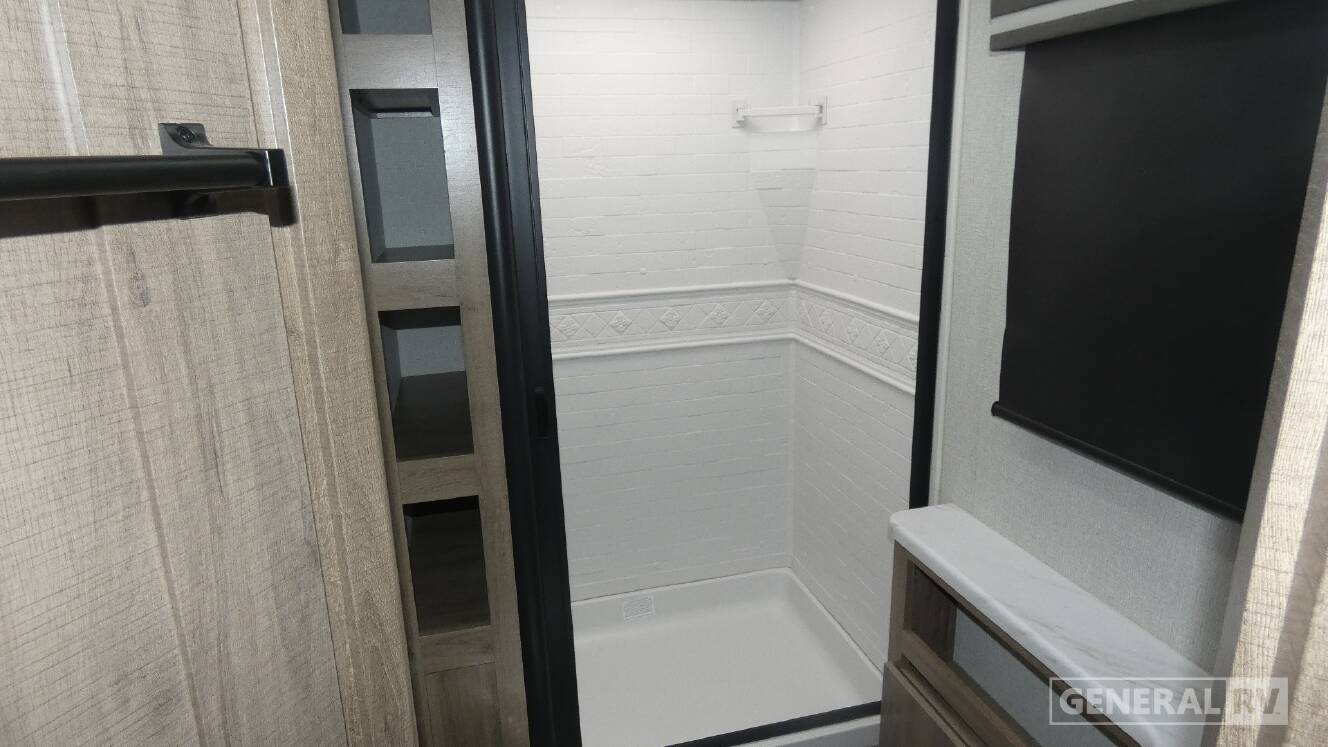 A photo of this 2025 Grand Design IMAGINE 2800BH