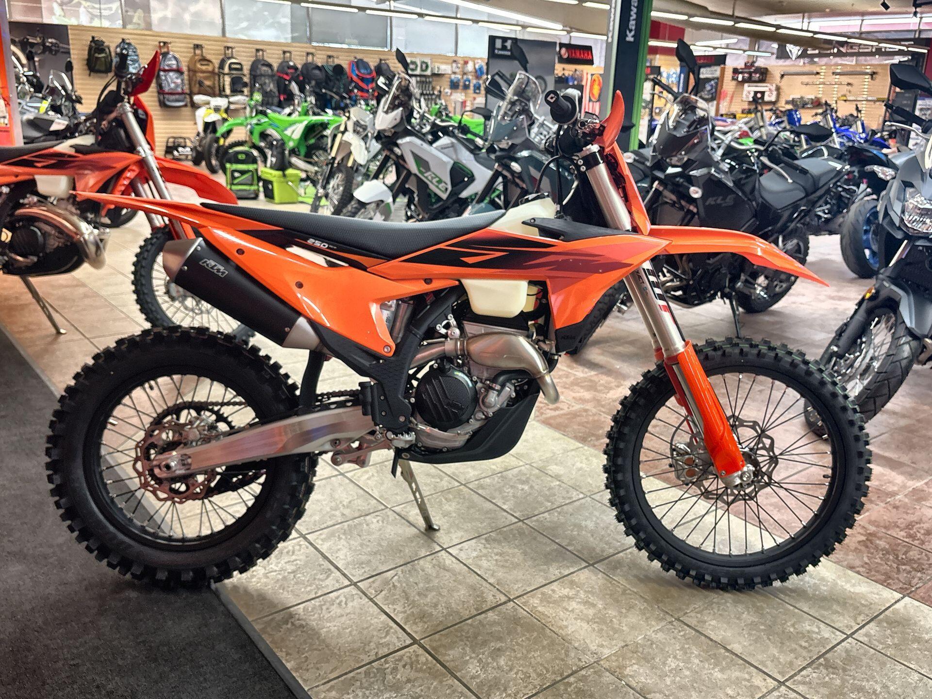 2027 KTM 250 XC-F XC-F in Lakewood, CO