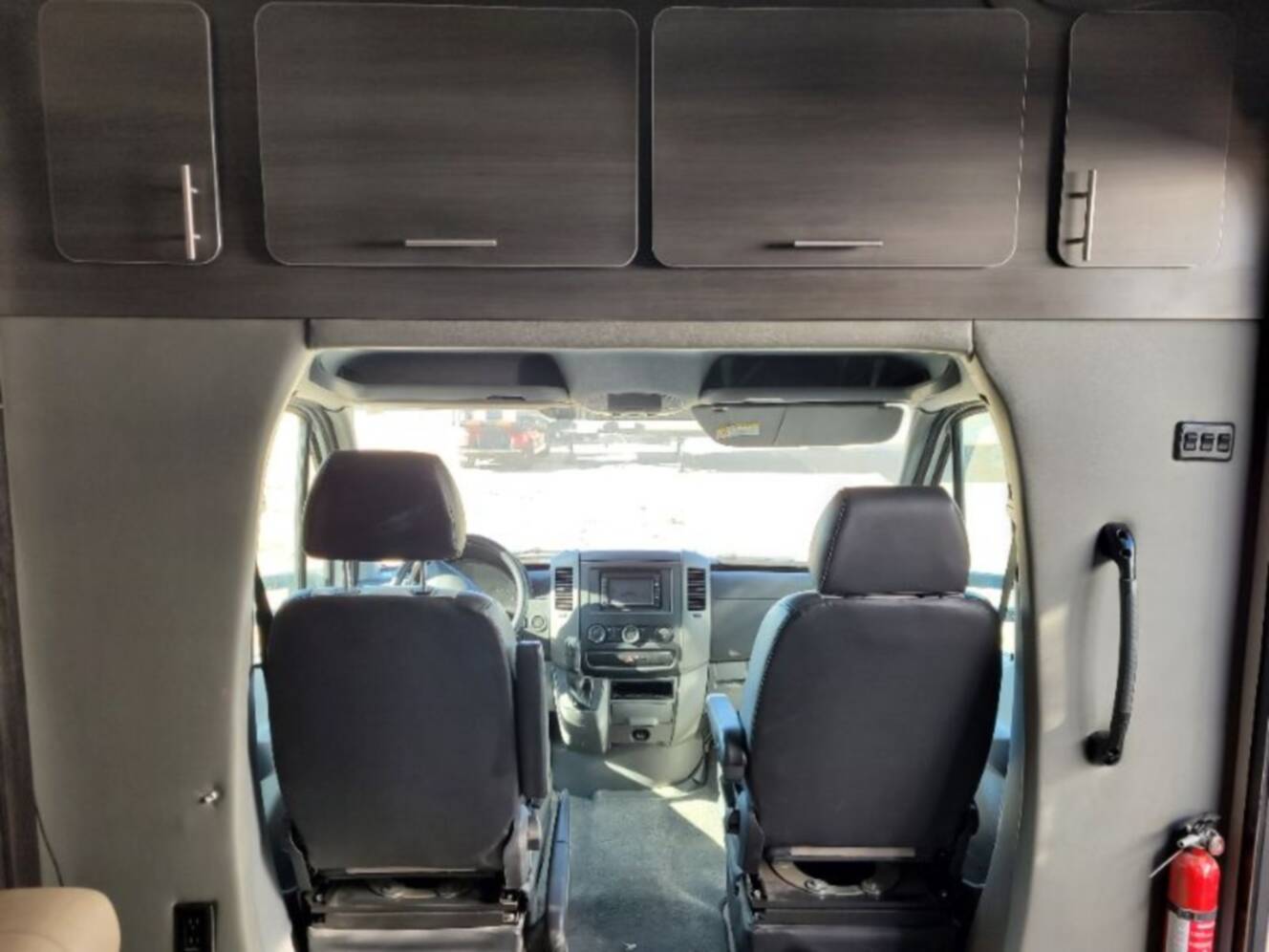 A photo of this 2014 Renegade Villagio 25RBS
