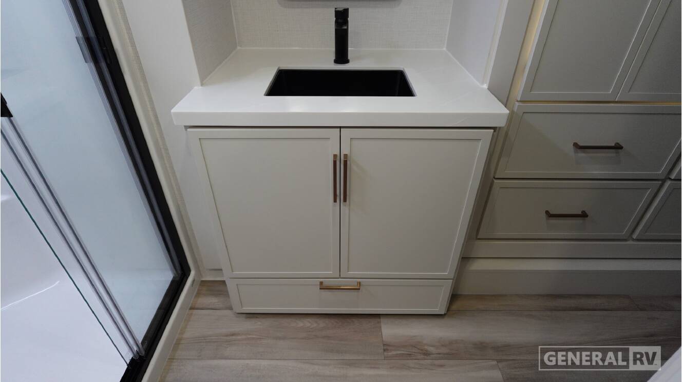A photo of this 2027 Brinkley MODEL Z 3210