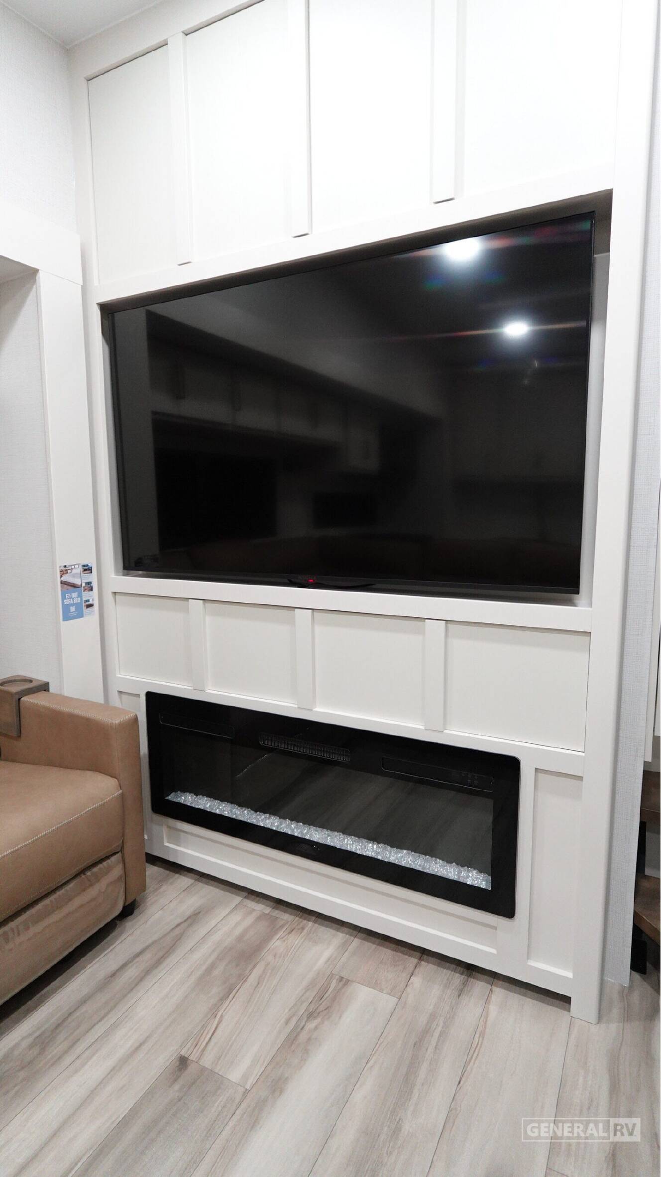 A photo of this 2027 Brinkley MODEL Z 3210