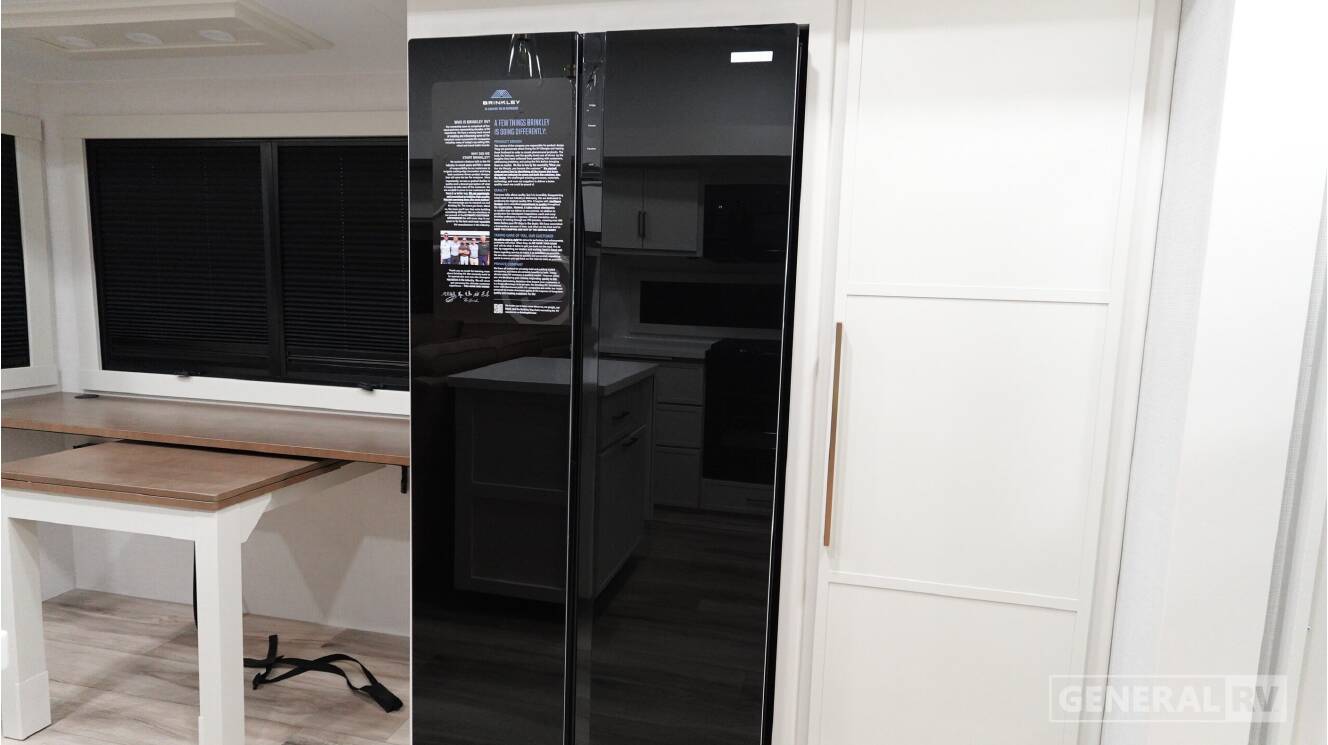 A photo of this 2027 Brinkley MODEL Z 3210