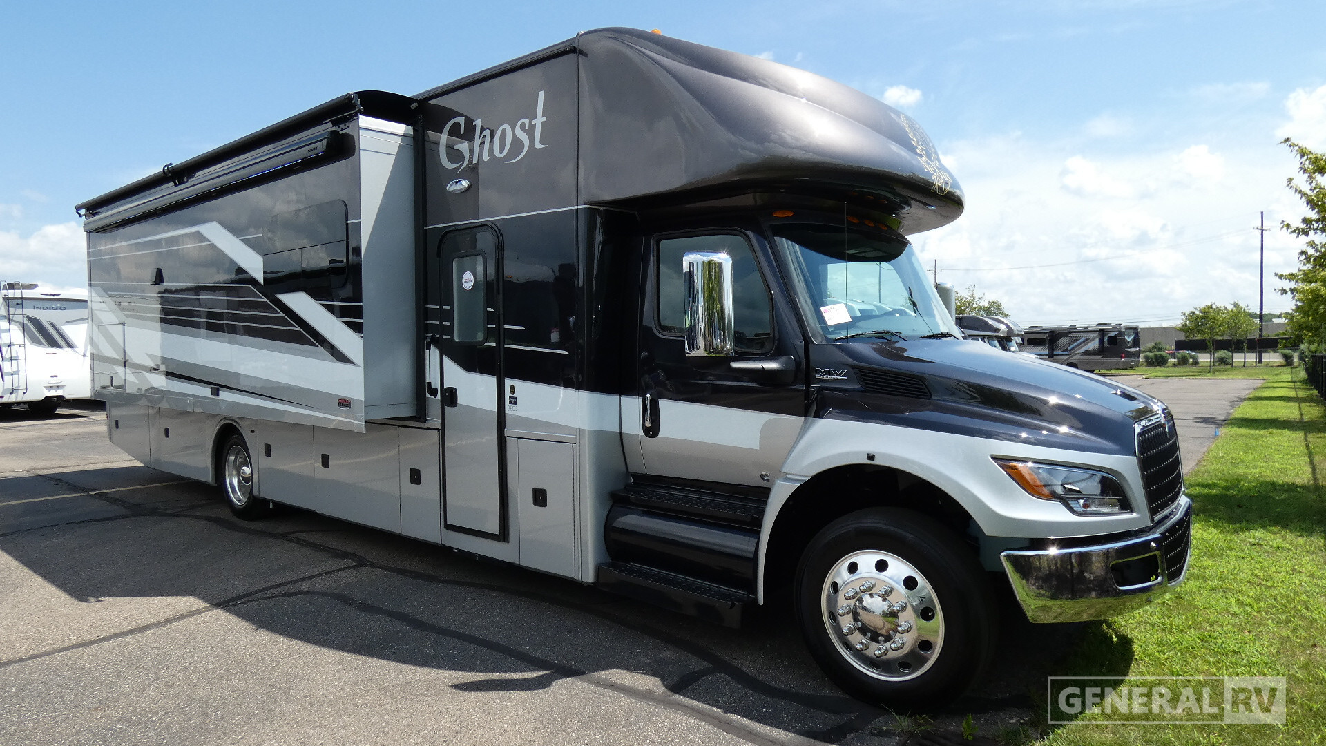 2027 Nexus Rv GHOST 38DS in wixom MI