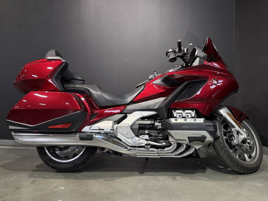 2018 Honda Gold Wing Tour Candy Ardent Red 1800 TOUR in Peoria, AZ