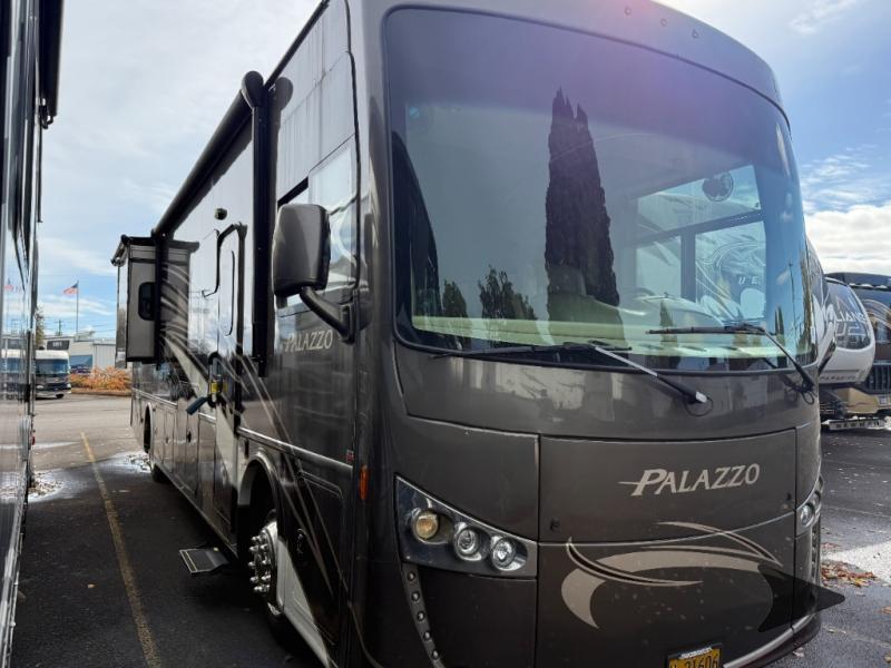 2016 Thor Motor Coach Palazzo 36.1 in junction city OR