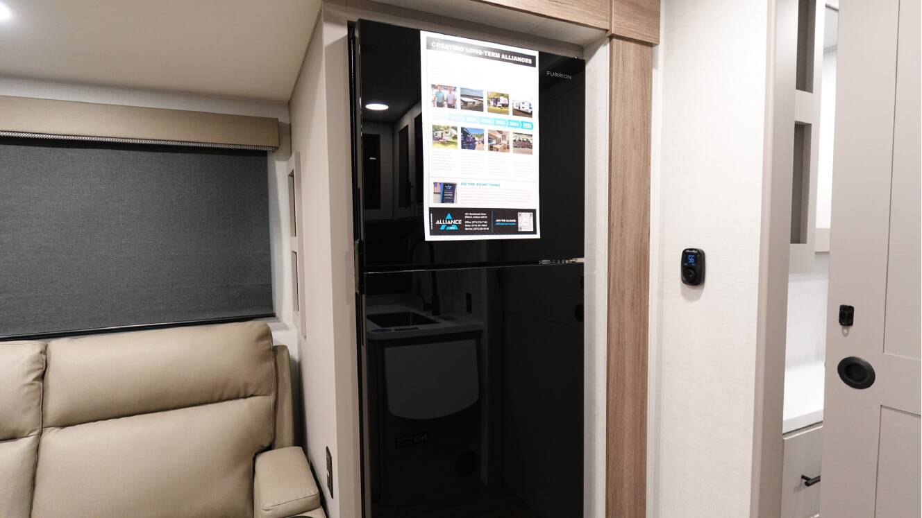 A photo of this 2026 Alliance Rv DELTA 252RL