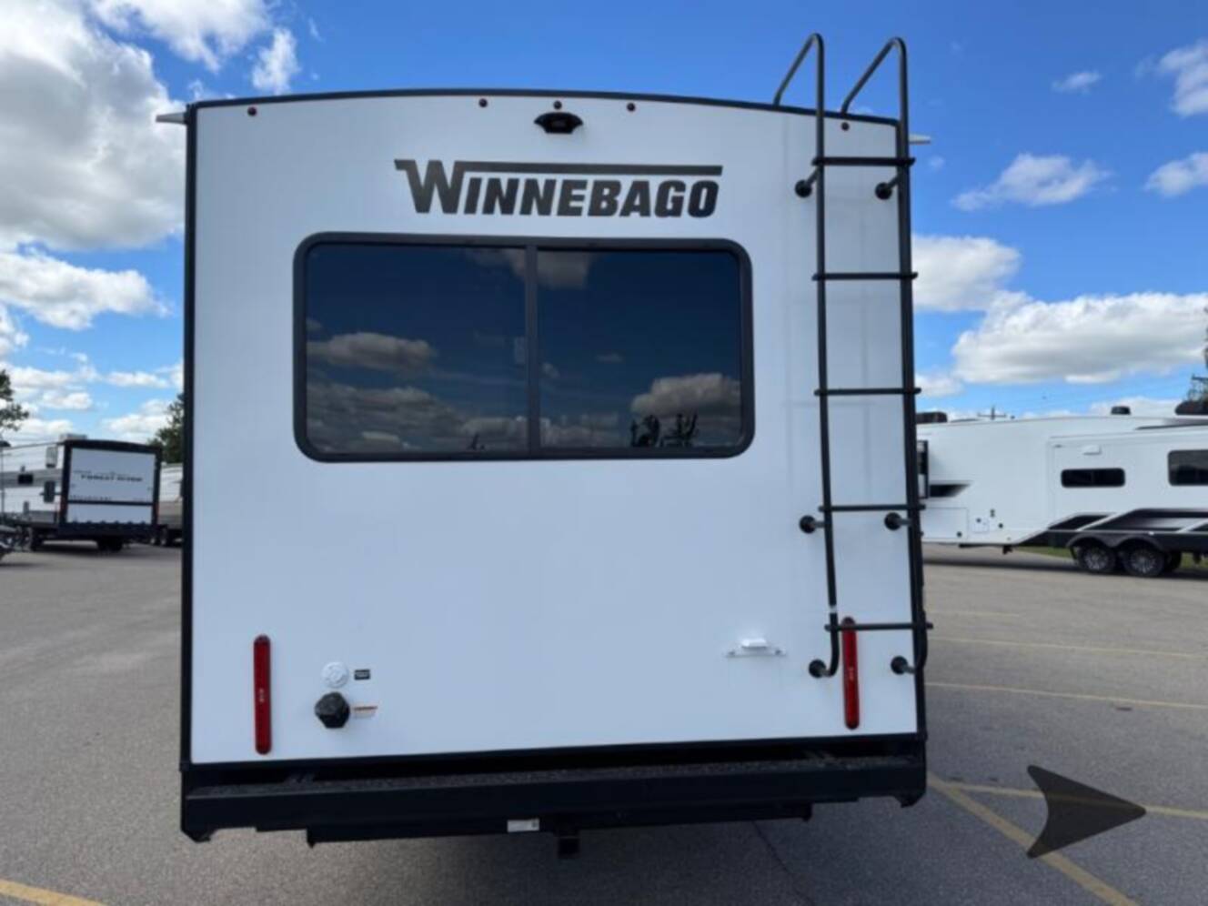 A photo of this 2026 Winnebago Thrive 25RLS