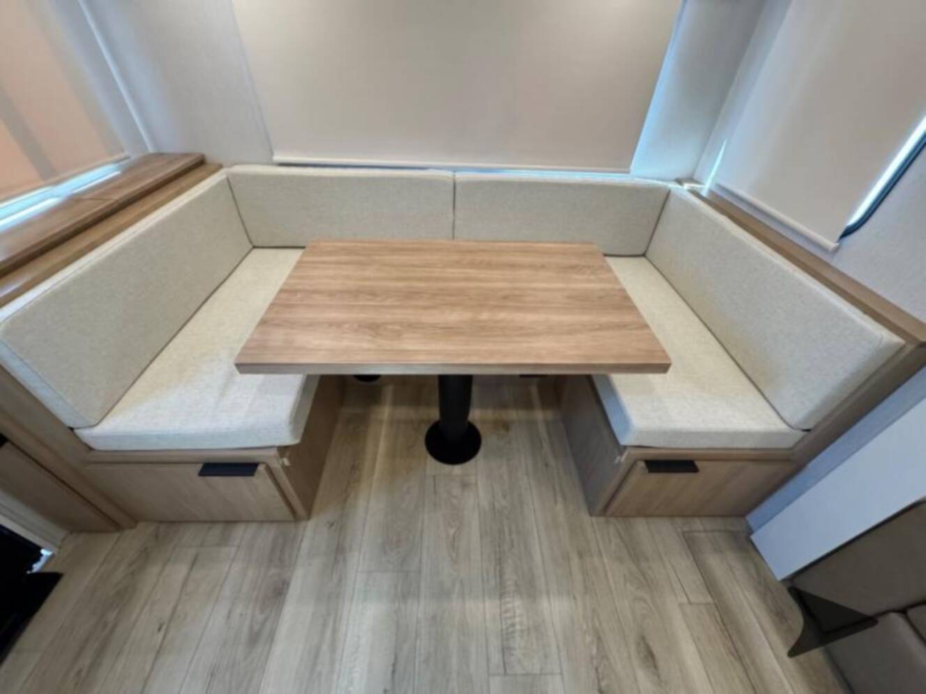 A photo of this 2026 Winnebago Thrive 25RLS
