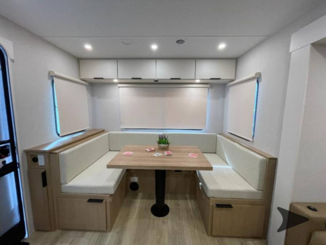 A photo of this 2026 Winnebago Thrive 25RLS