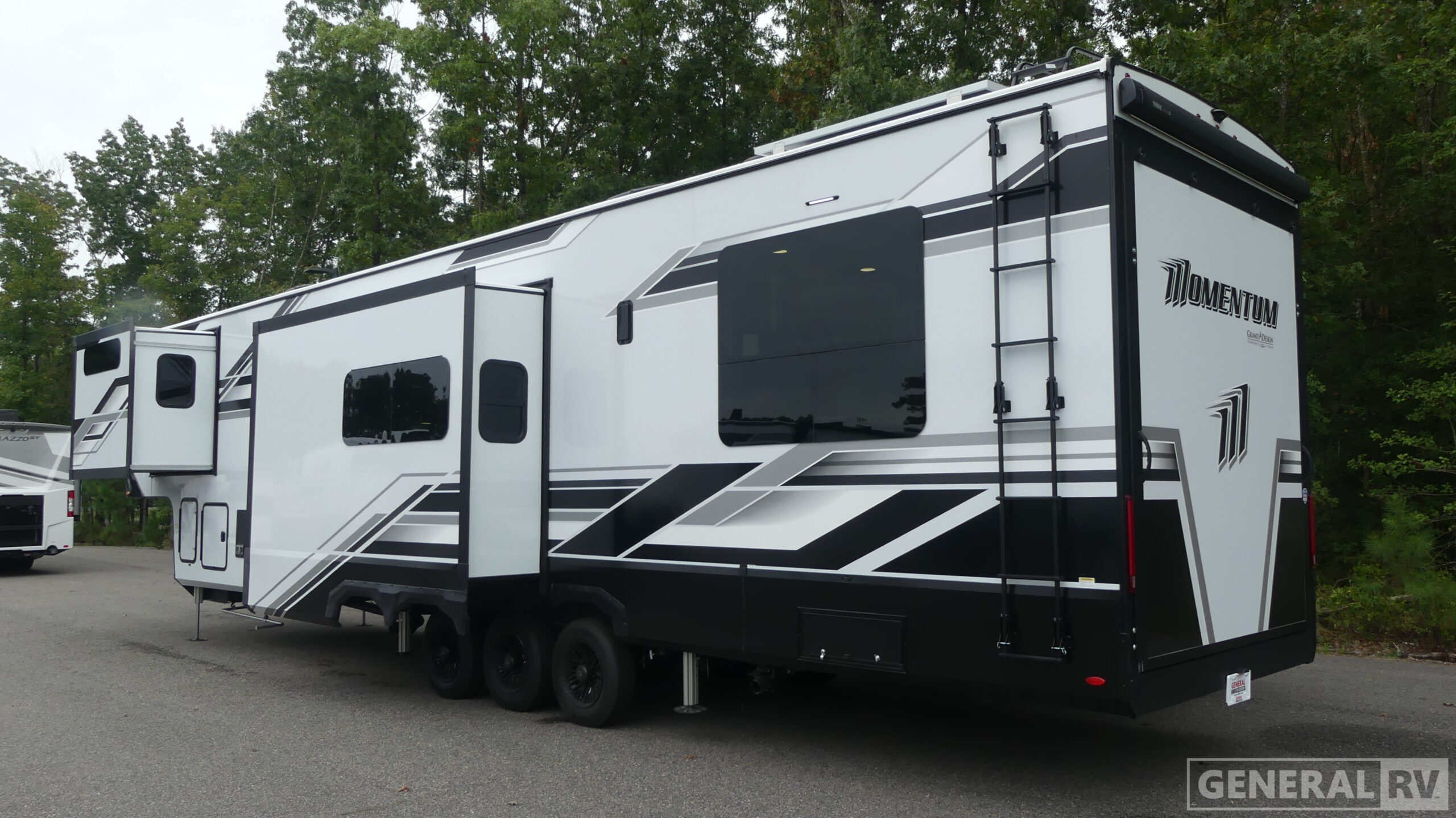 2026 Grand Design MOMENTUM M-CLASS 399M in ashland VA