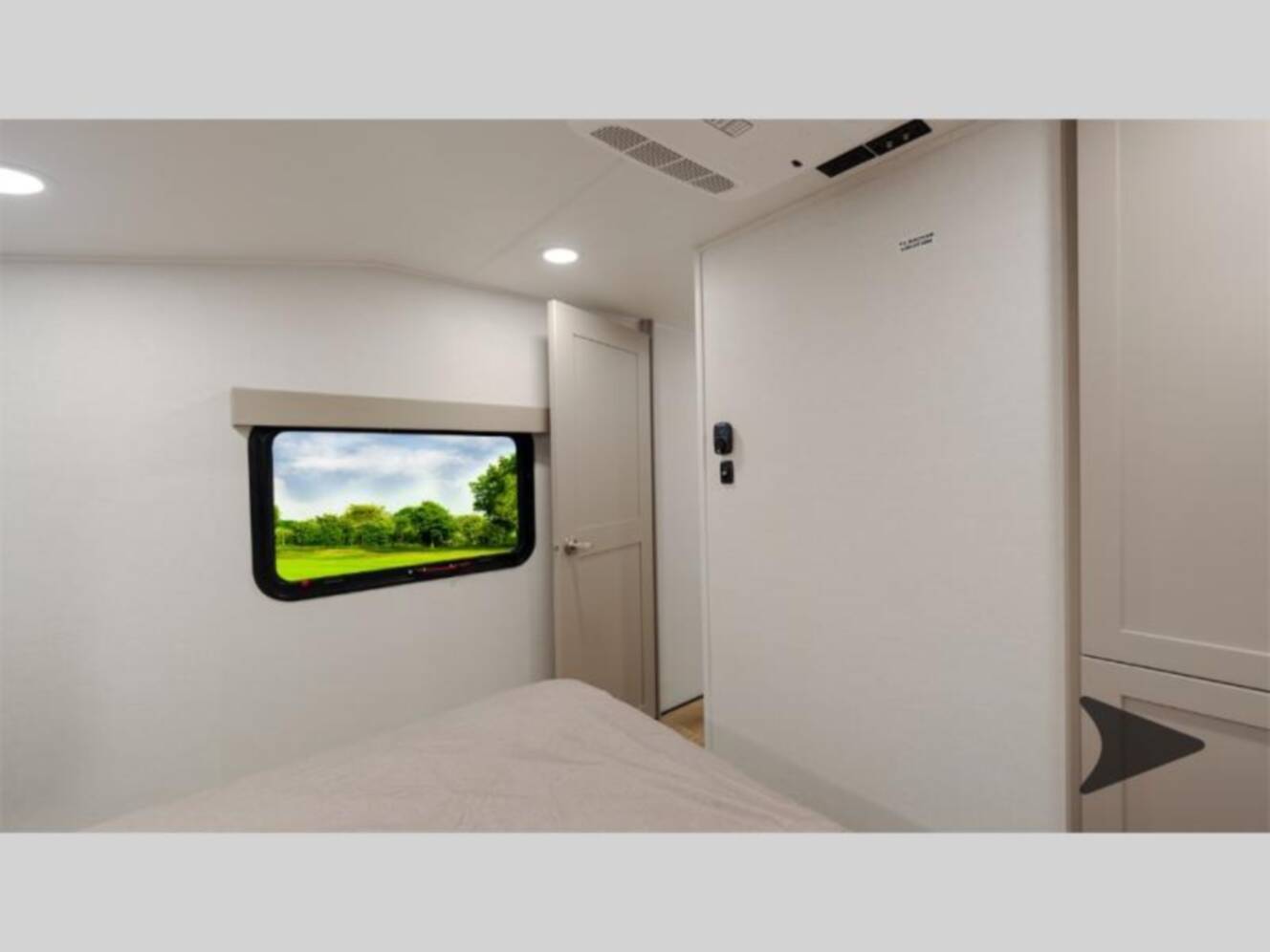 A photo of this 2026 Alliance Rv Avenue All-Access 30BH