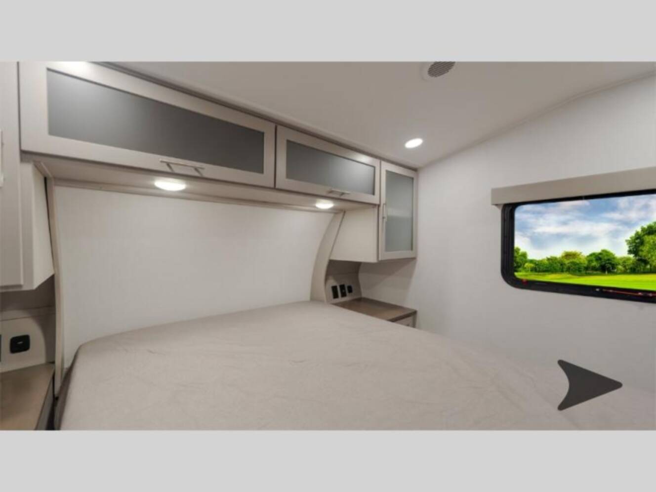 A photo of this 2026 Alliance Rv Avenue All-Access 30BH