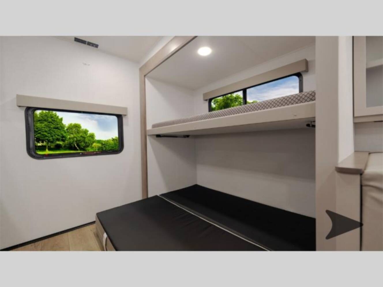 A photo of this 2026 Alliance Rv Avenue All-Access 30BH