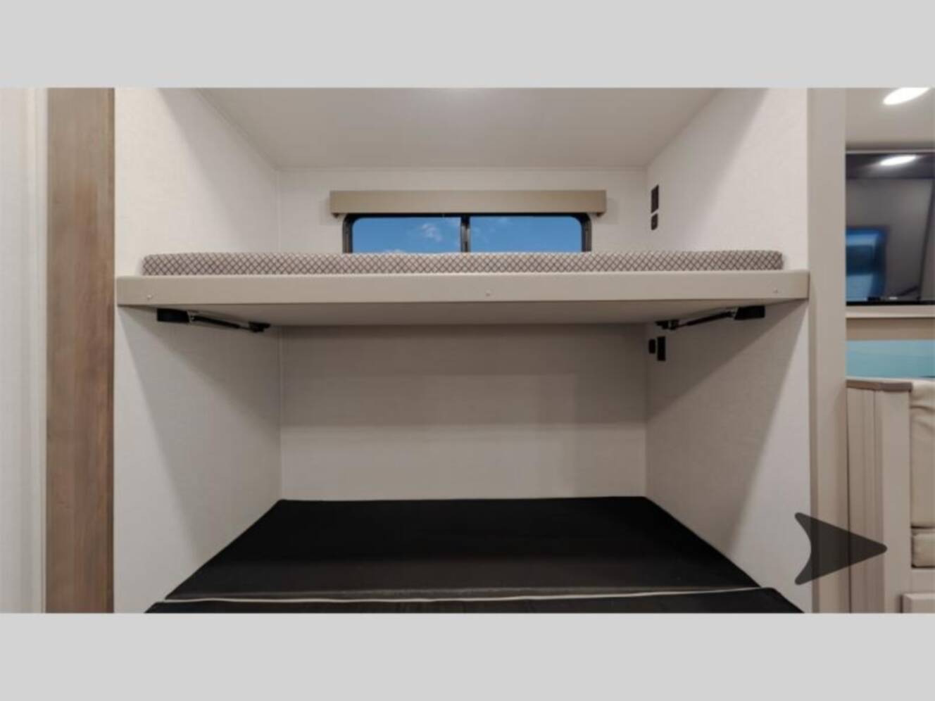 A photo of this 2026 Alliance Rv Avenue All-Access 30BH