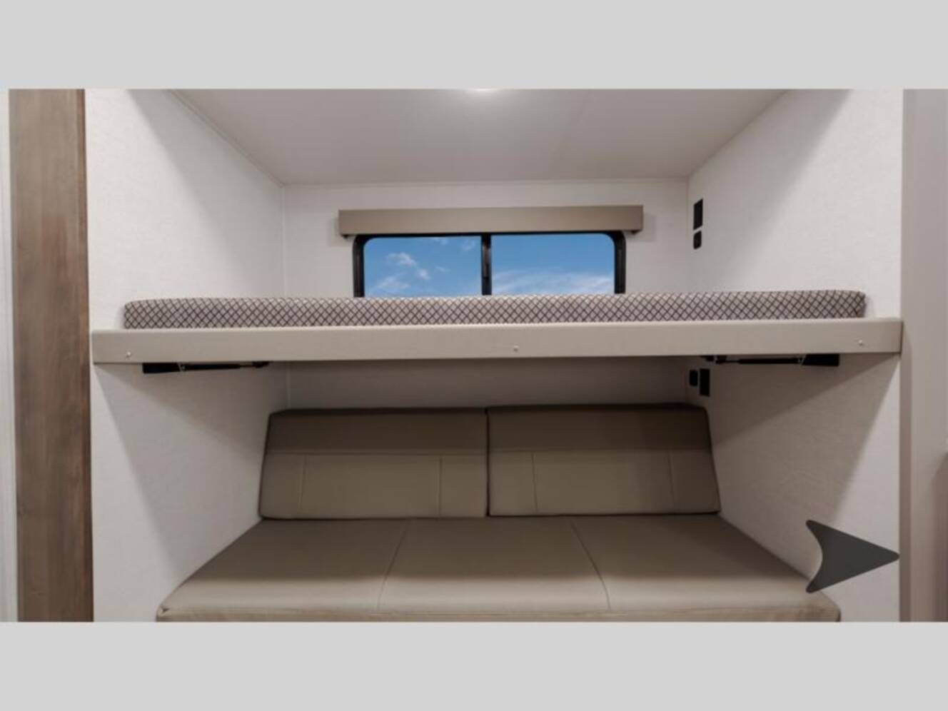 A photo of this 2026 Alliance Rv Avenue All-Access 30BH