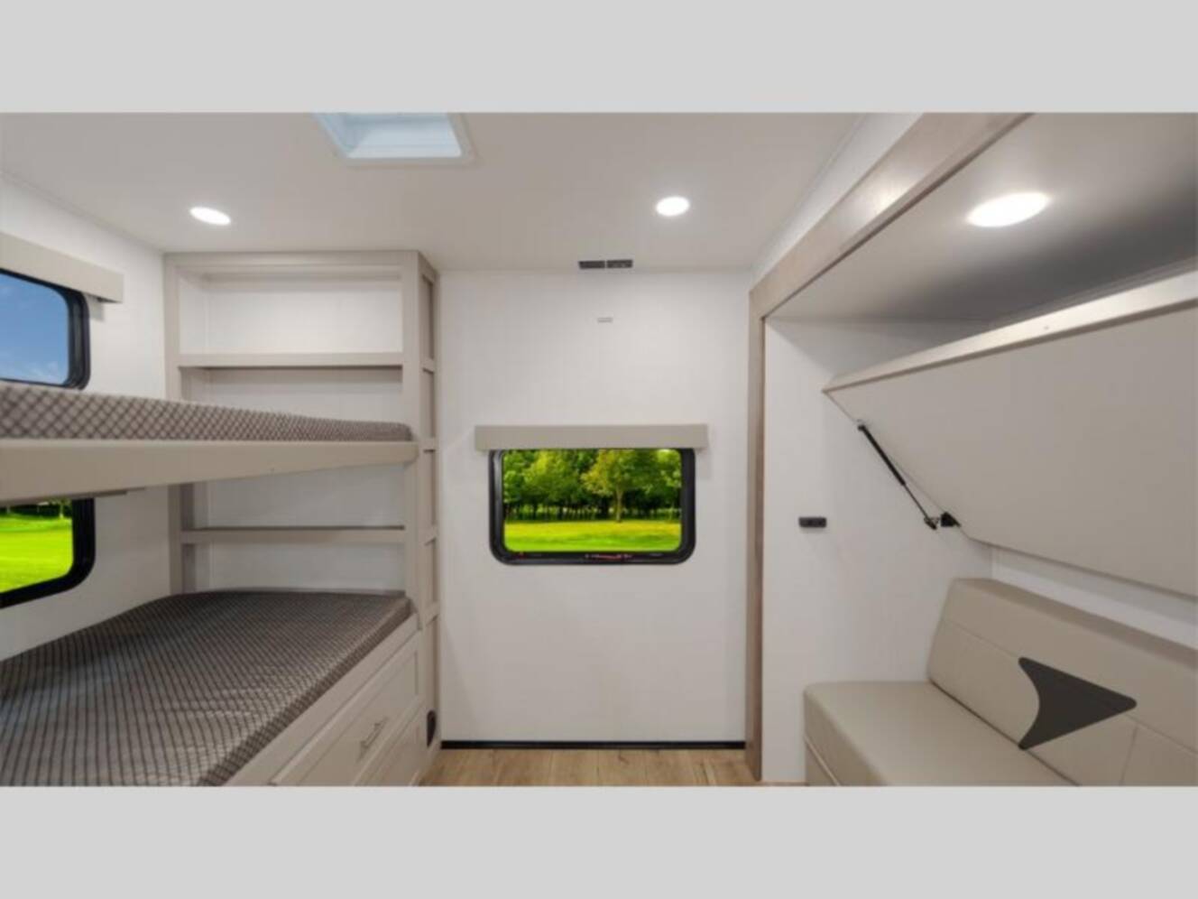 A photo of this 2026 Alliance Rv Avenue All-Access 30BH