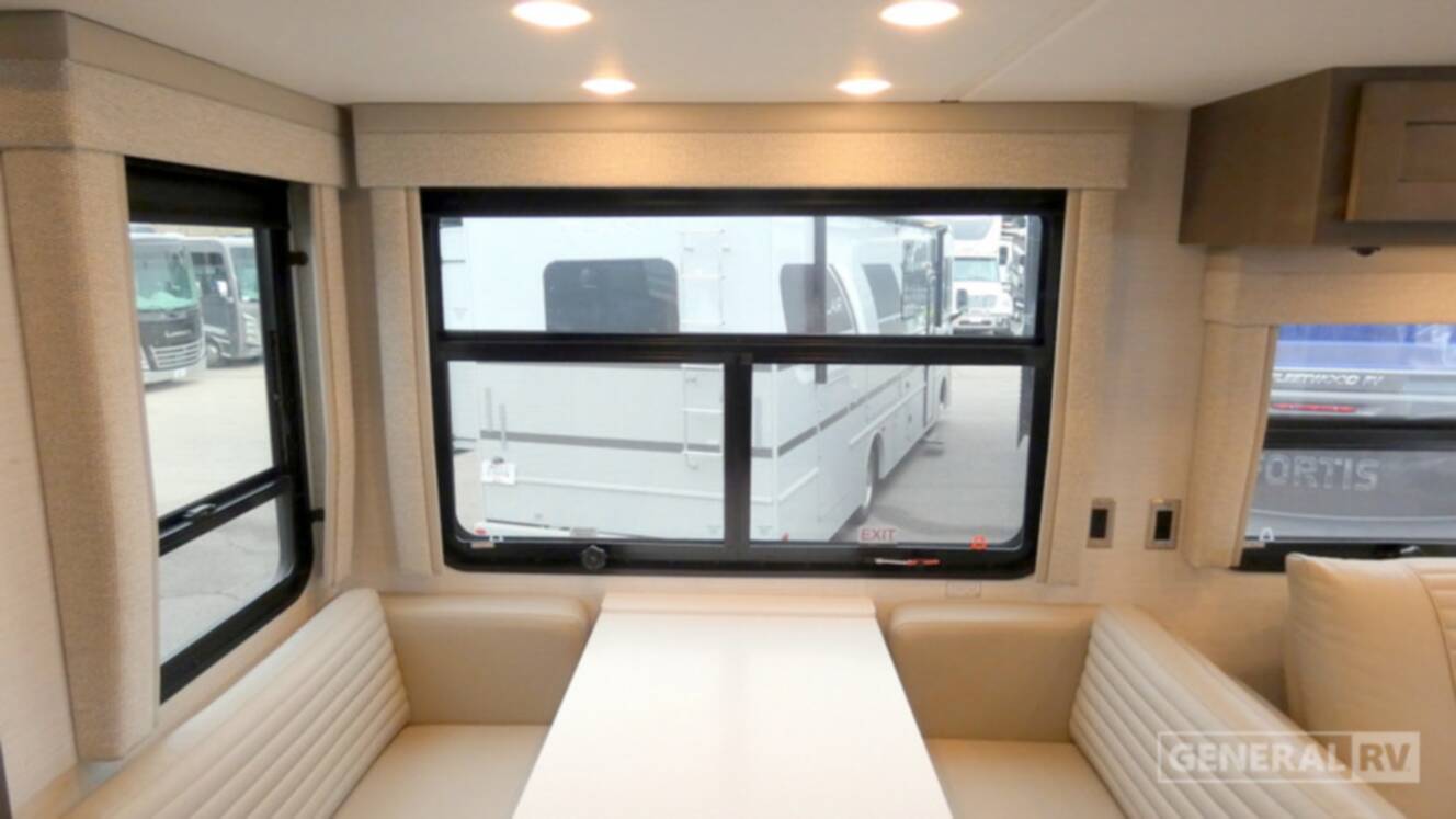 A photo of this 2026 Newmar BAY STAR 3626