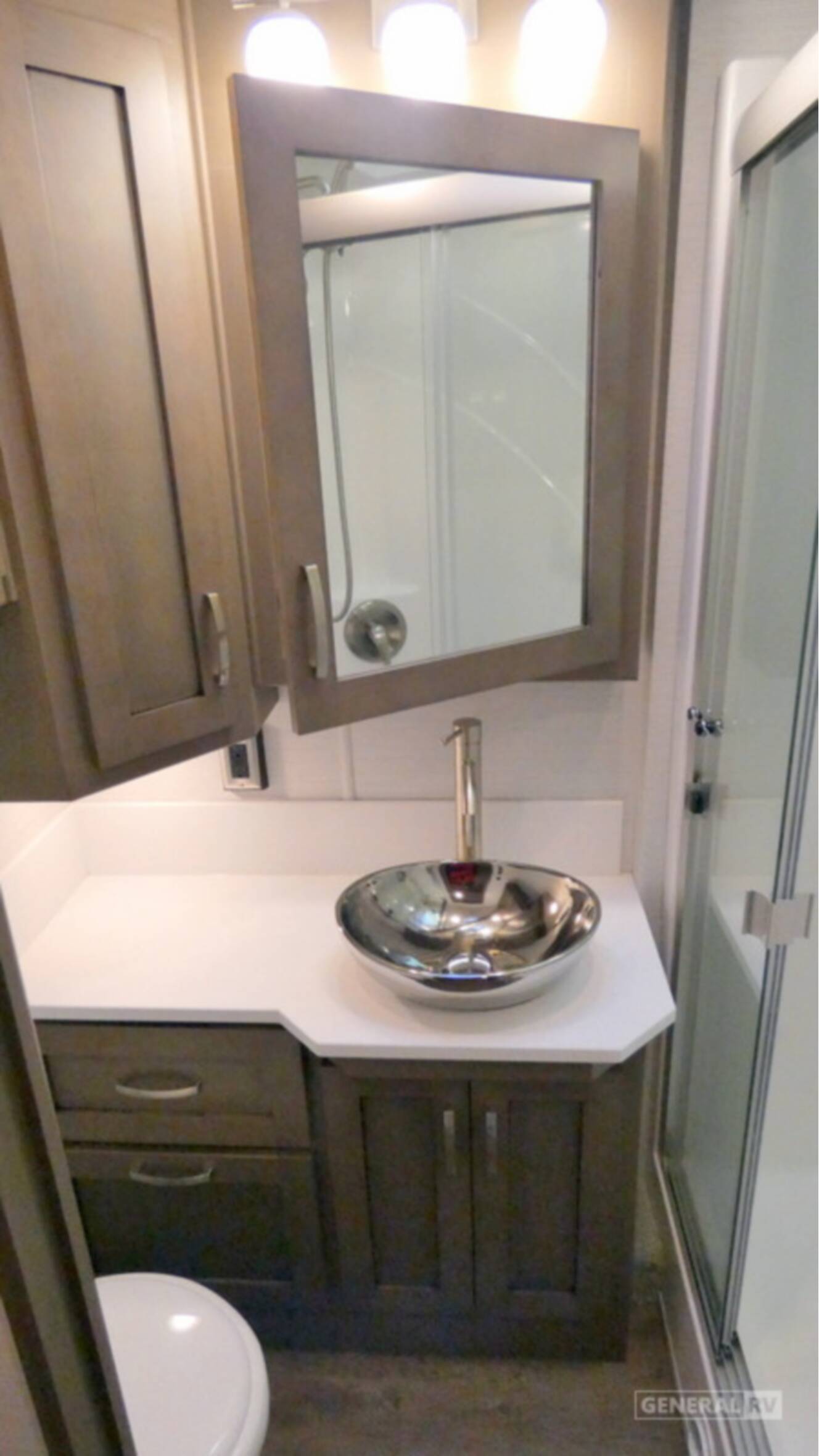 A photo of this 2026 Newmar BAY STAR 3626