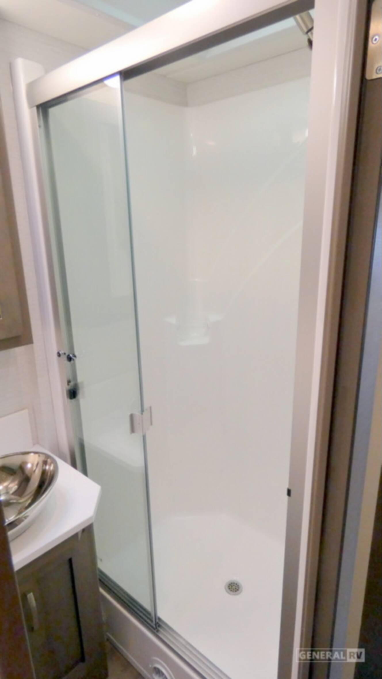A photo of this 2026 Newmar BAY STAR 3626