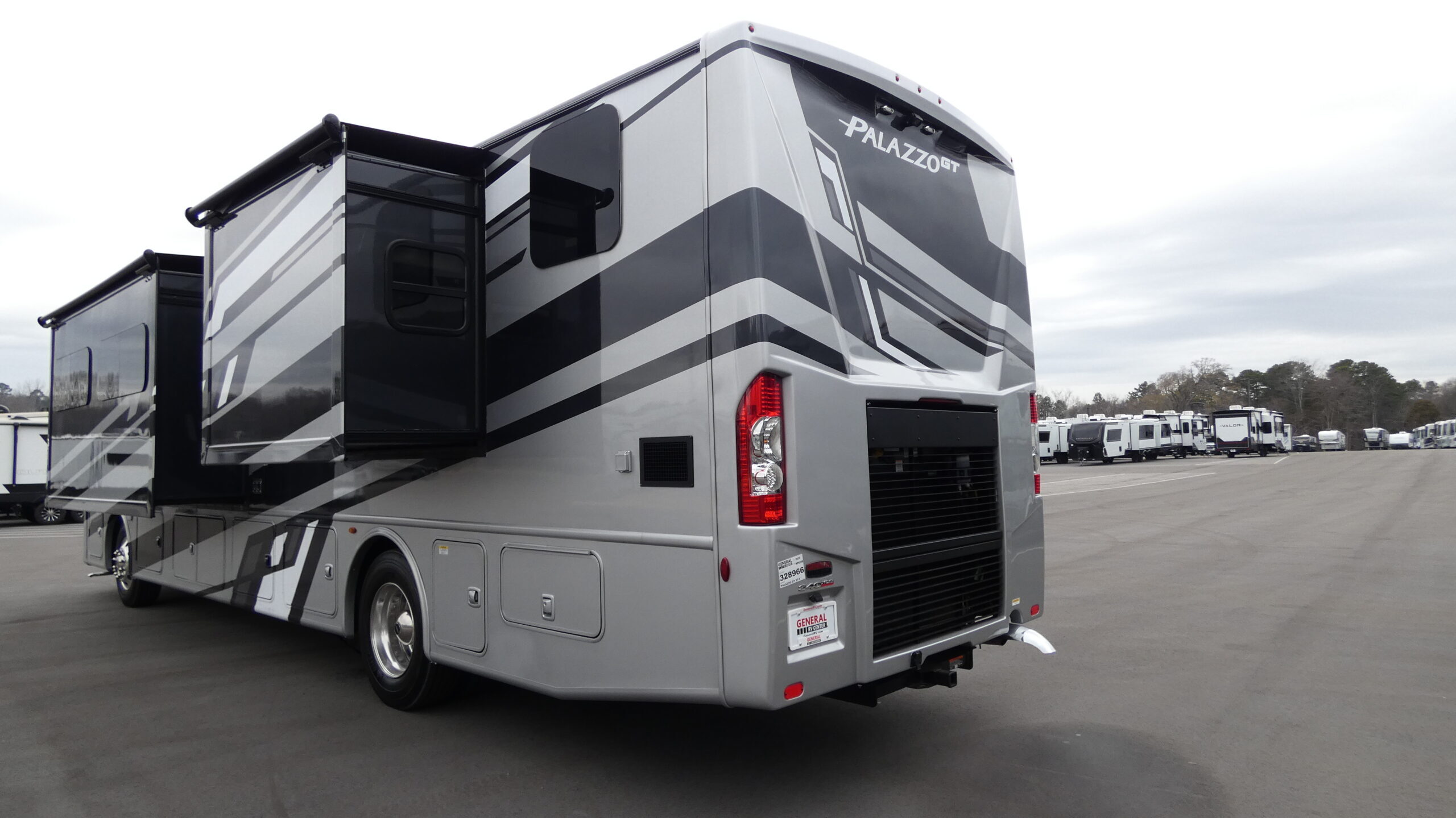 2026 Thor Motor Coach PALAZZO GT 37.5 in salisbury NC