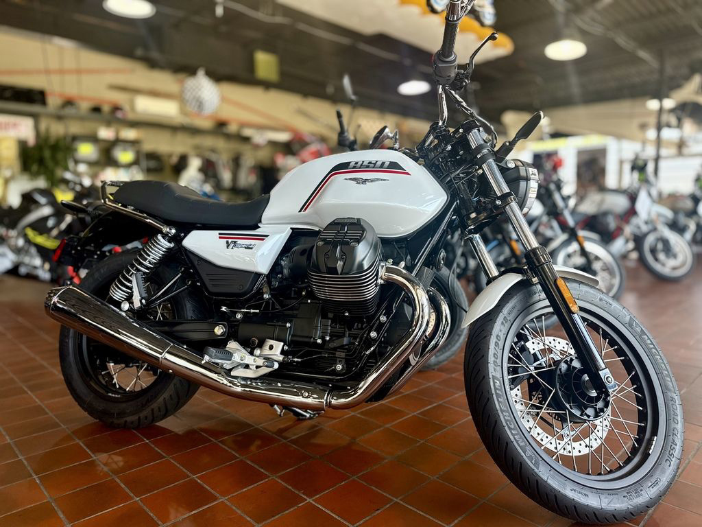 2026 Moto Guzzi V7 Special SPECIAL in Charlotte, NC