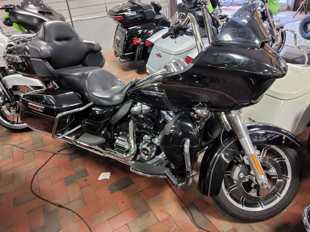 2017 Harley-Davidson Touring FLTRU - Road Glide Ultra ULTRA in Charlotte, NC
