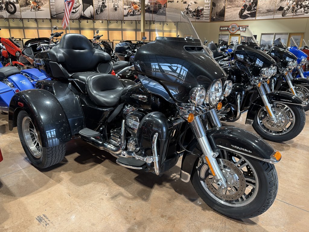 2018 Harley-Davidson TRI GLIDE ULTRA CLASSIC ULTRA CLASSIC in Rapid City, SD