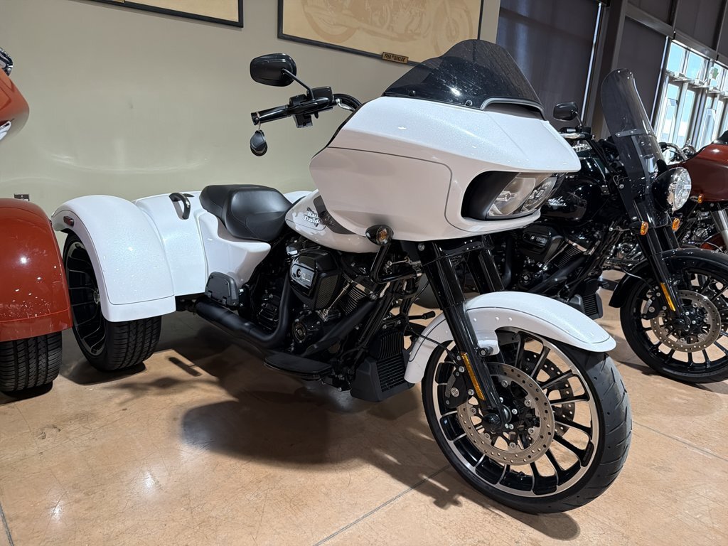 2025 Harley-Davidson ROAD GLIDE 3 3 in Rapid City, SD