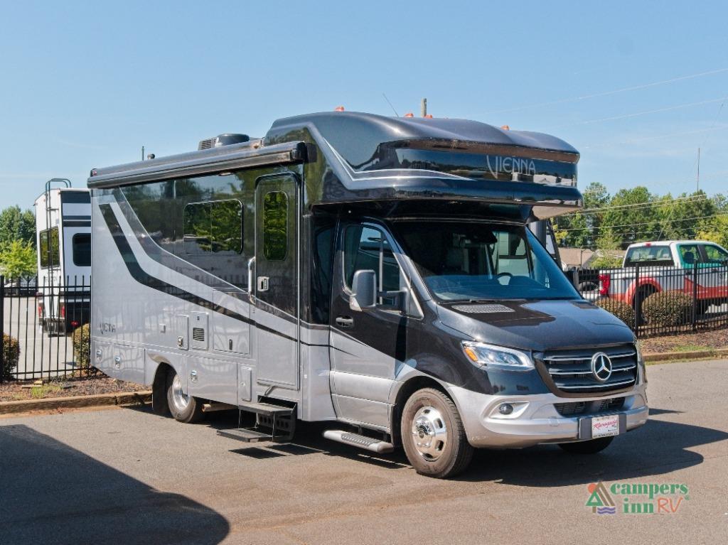 2024 Renegade Vienna 25RMC RV