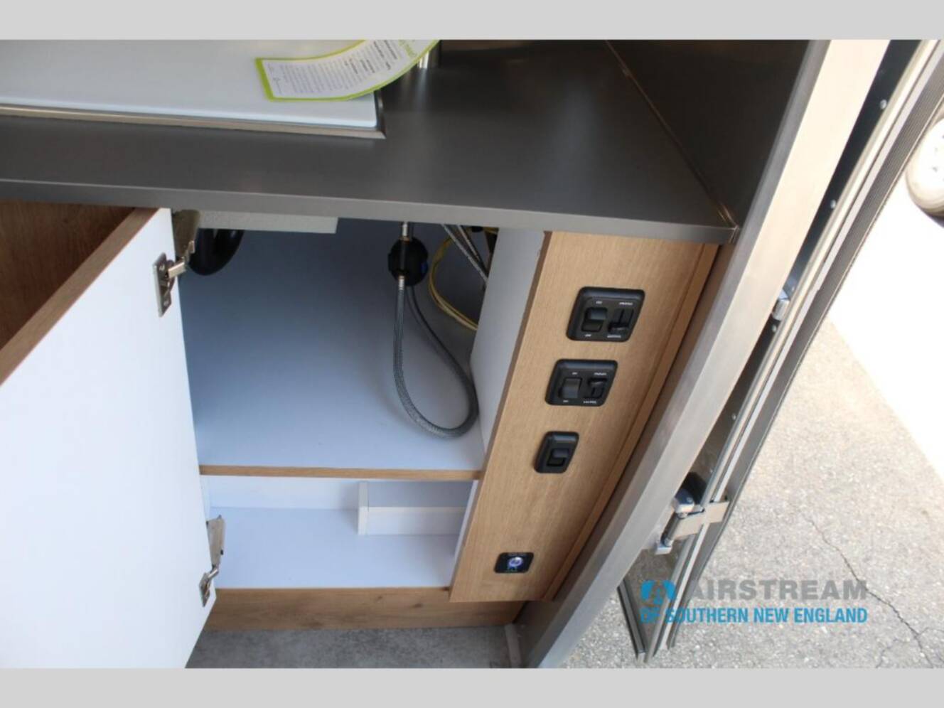 A photo of this 2026 Airstream Trade Wind 25FBQ