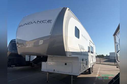 2027 Heartland Sundance XLT 28DB XLT in wilmington OH