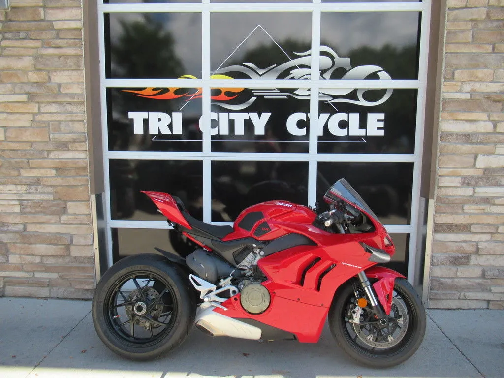 2021 Ducati Panigale V4 Ducati Red