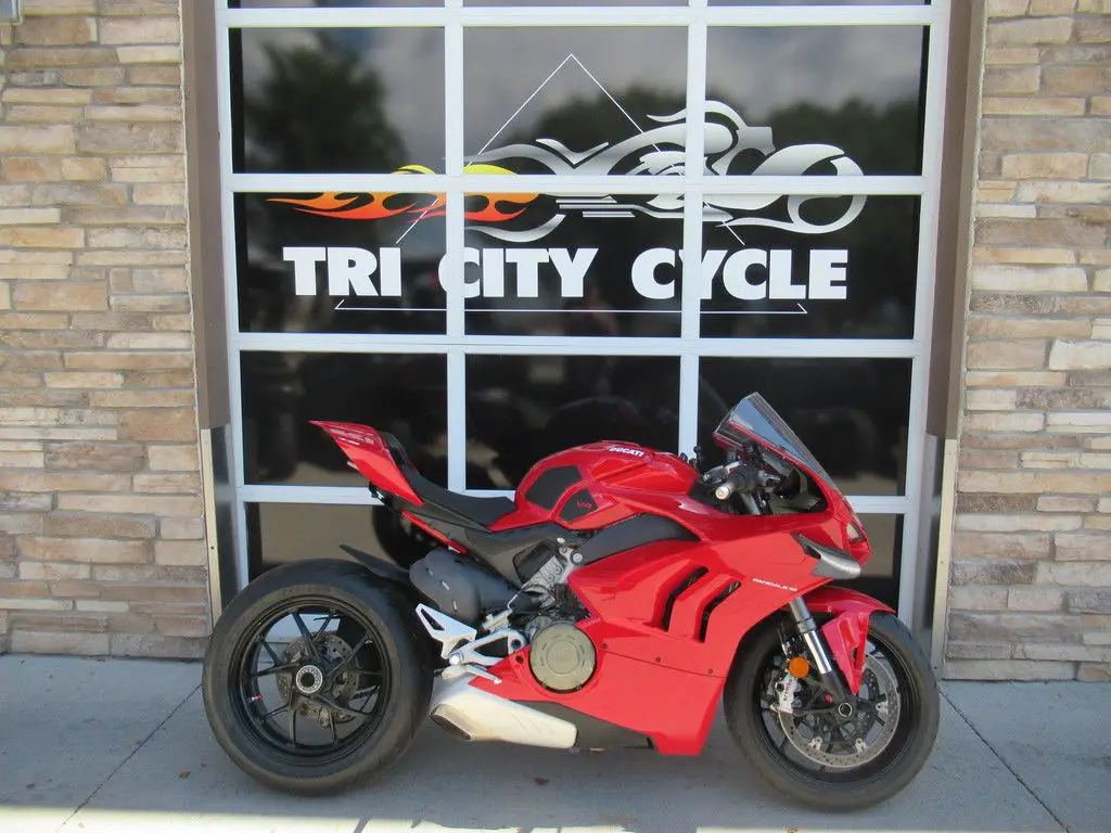 2021 Ducati Panigale V4 Ducati Red
