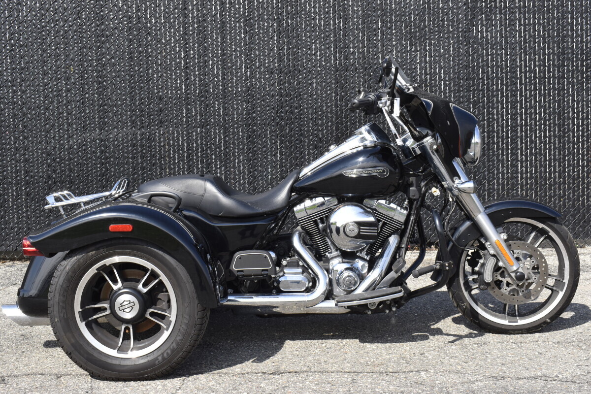 2015 Harley-Davidson Freewheeler in Farmington, MI