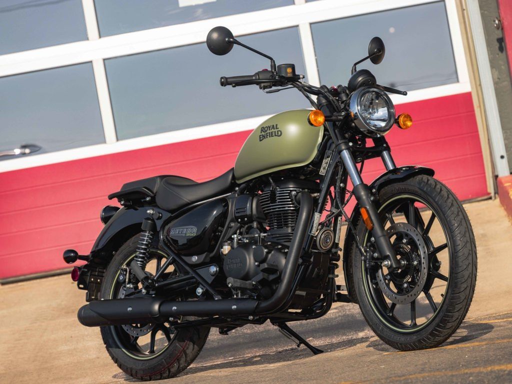 2024 Royal Enfield Meteor 350 Fireball Matte Green 350 in New Braunfels, TX