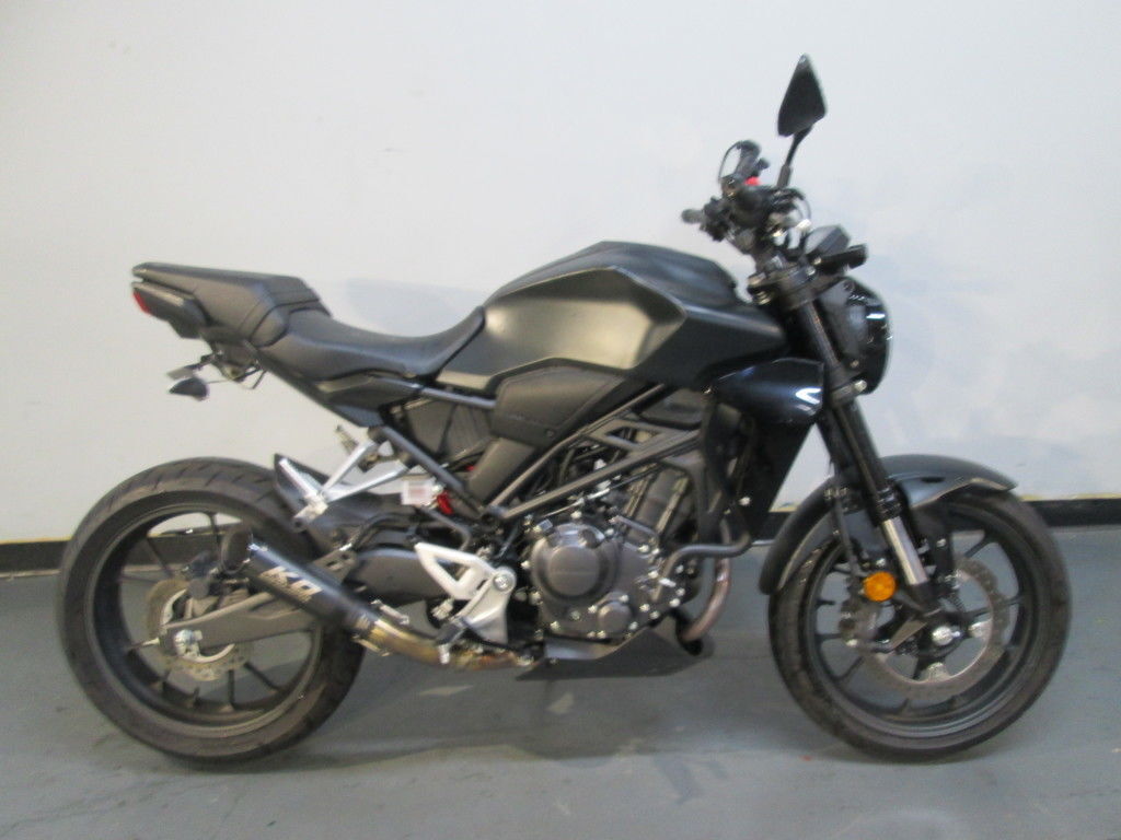2025 Honda® CB300R BASE in Lewis Center, OH