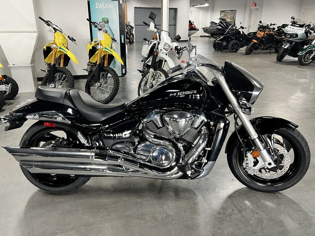 2025 Suzuki Boulevard M109R M109R in Beaumont, TX