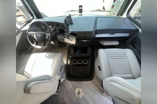 2026 Fleetwood BOUNDER 33C in san diego CA