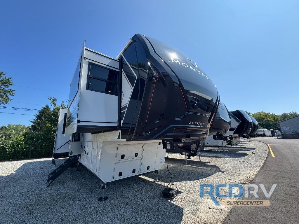 2027 Keystone Rv Montana 3800FL in north ridgeville OH