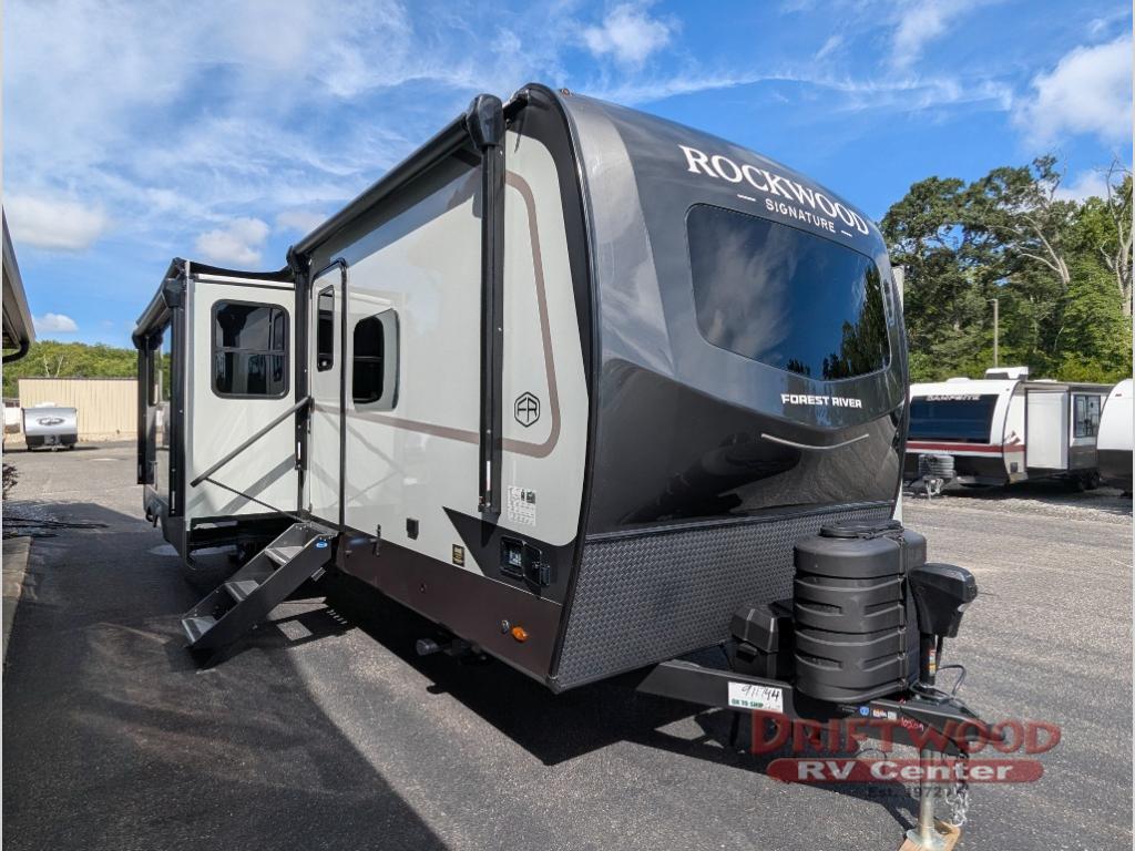 2027 Forest River Rv Rockwood Signature 8336BH in cape may court house NJ