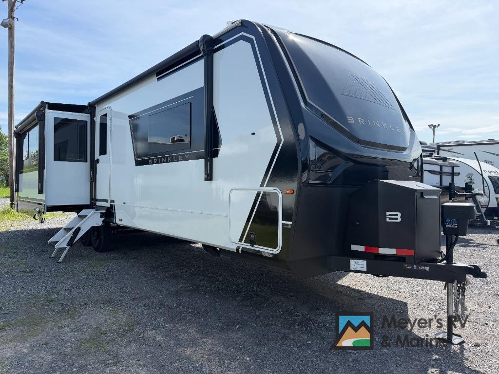 2026 Brinkley Model Z Air 310 in cicero NY