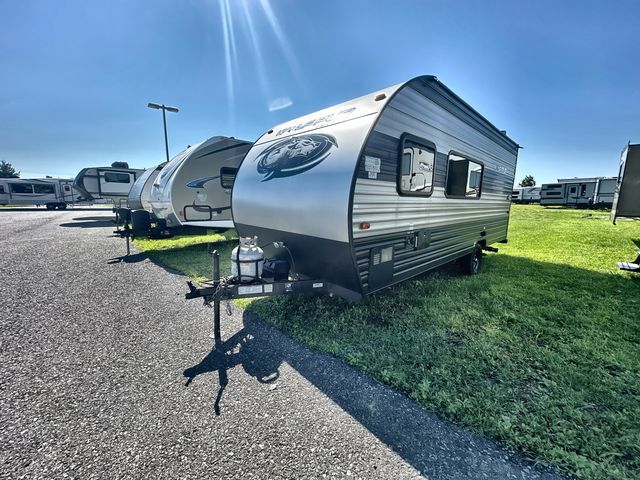 2021 Forest River Rv Cherokee Wolf Pup 18HE in wind gap PA