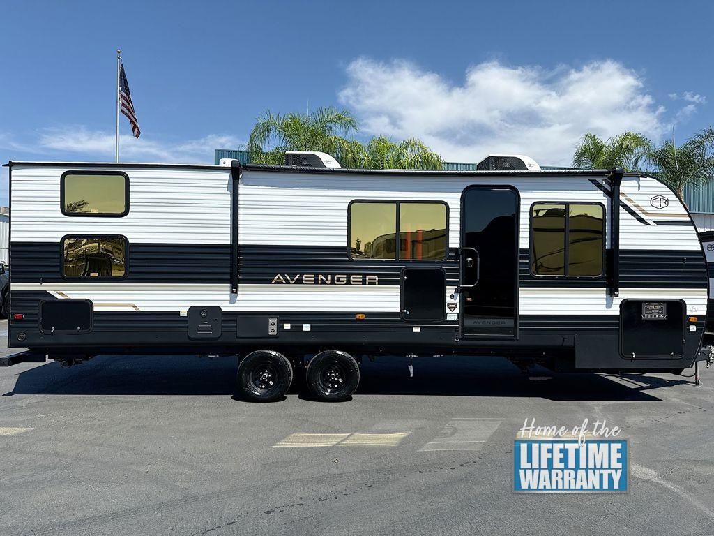 2027 Forest River Rv Avenger 26DBS in bakersfield CA