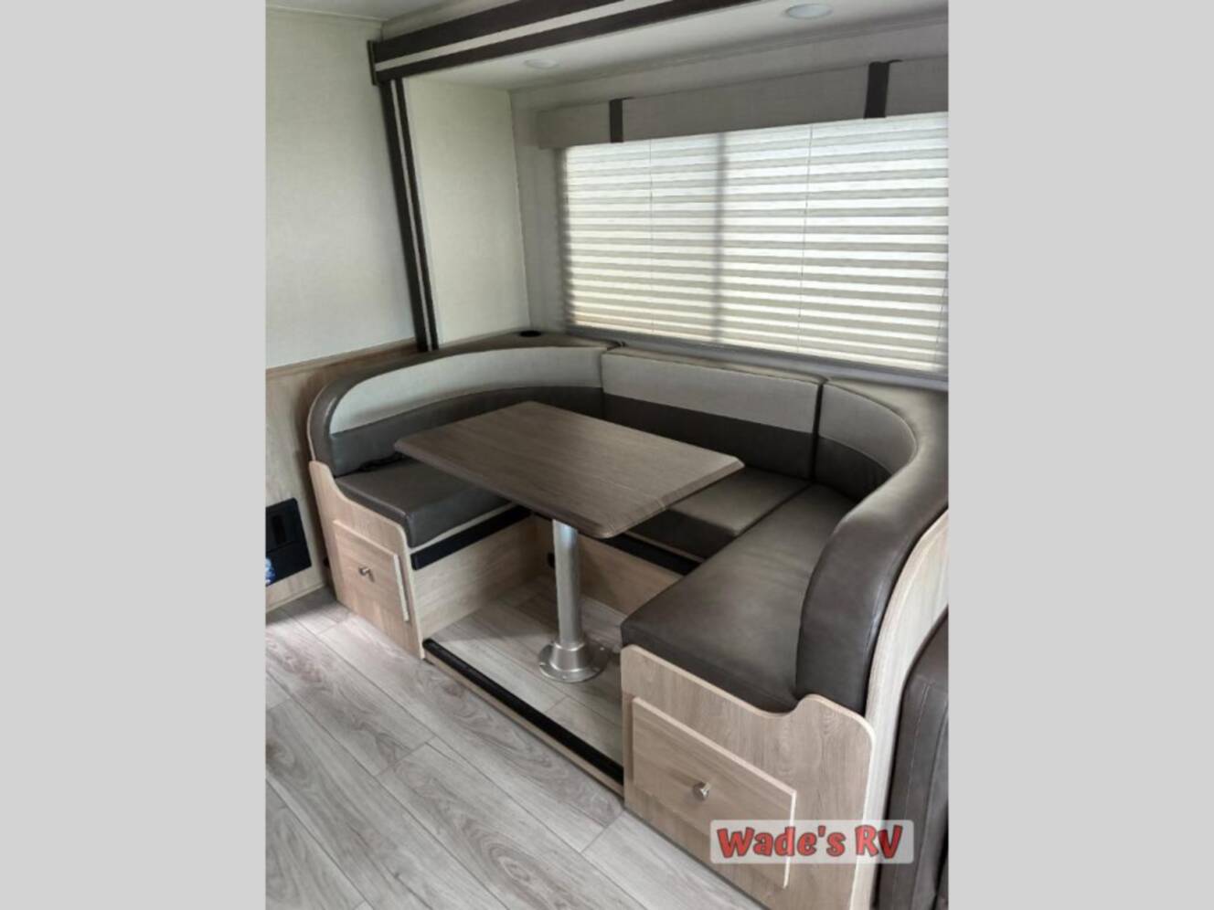 A photo of this 2026 Coachmen Rv Leprechaun 319MB Ford 450