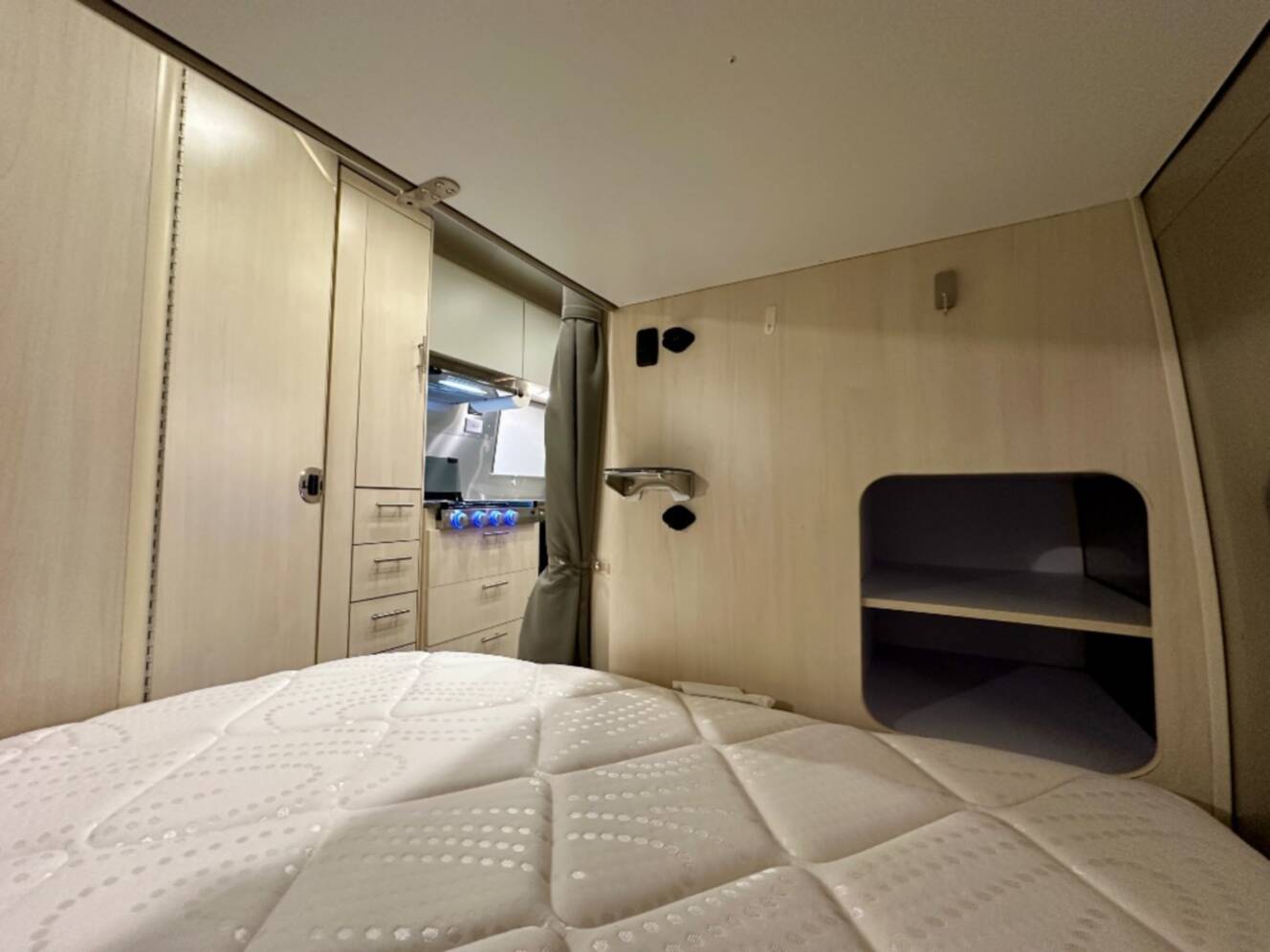 A photo of this 2023 Airstream Flying Cloud 30FB Bunk