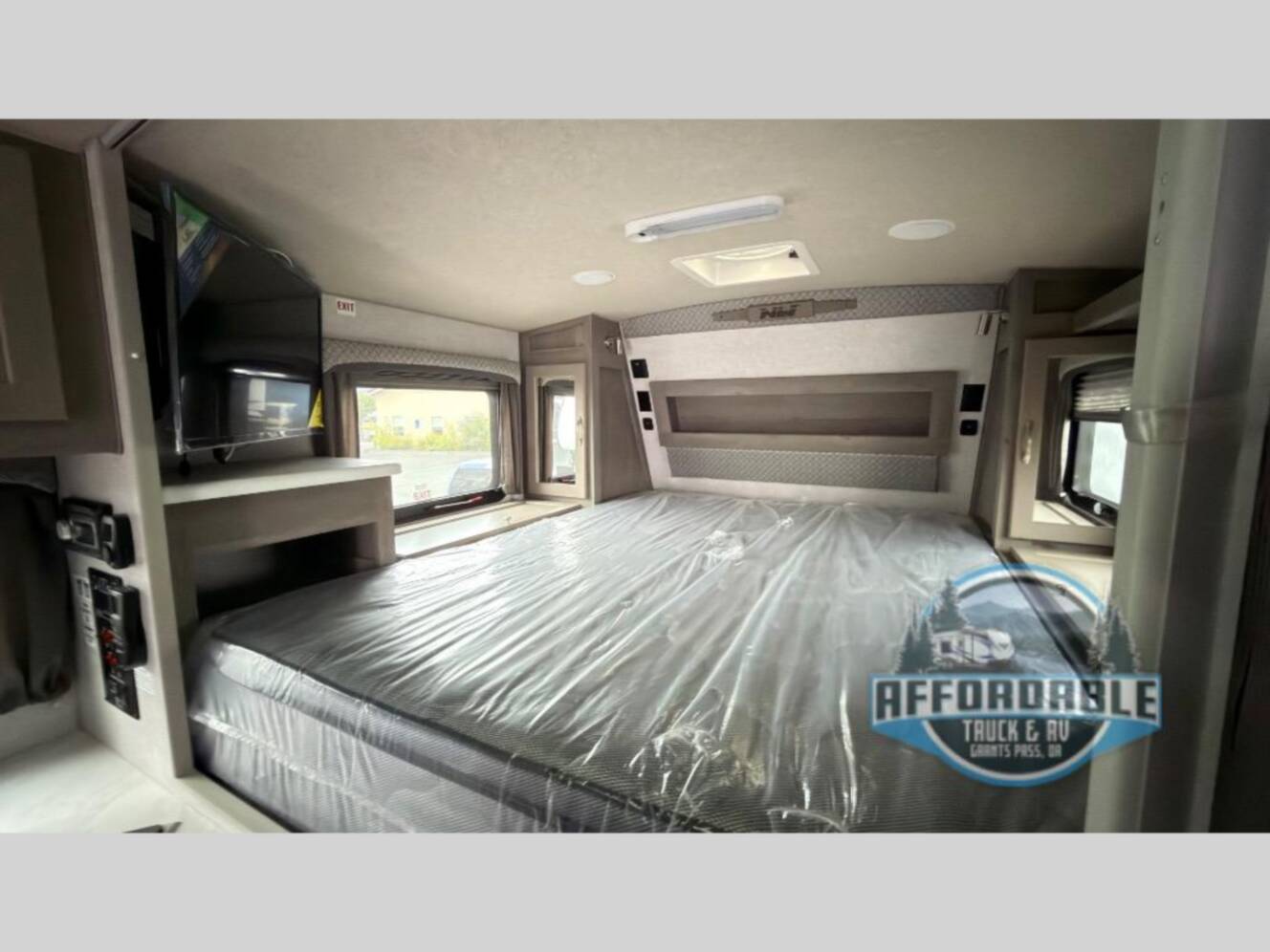 A photo of this 2027 Northwood Arctic Fox Camper 811