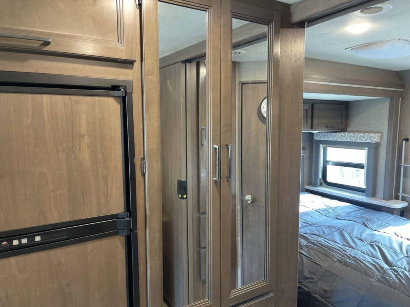 A photo of this 2021 Thor Motor Coach Freedom Traveler A27