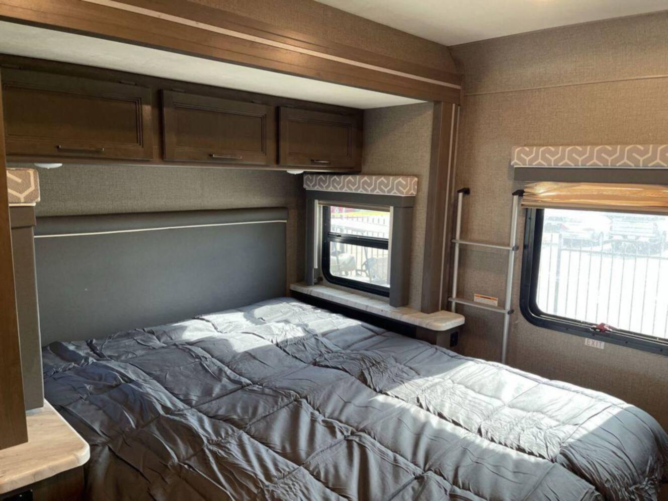 A photo of this 2021 Thor Motor Coach Freedom Traveler A27